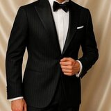 Gigolo high-class, domn matur, elegant si rafinat